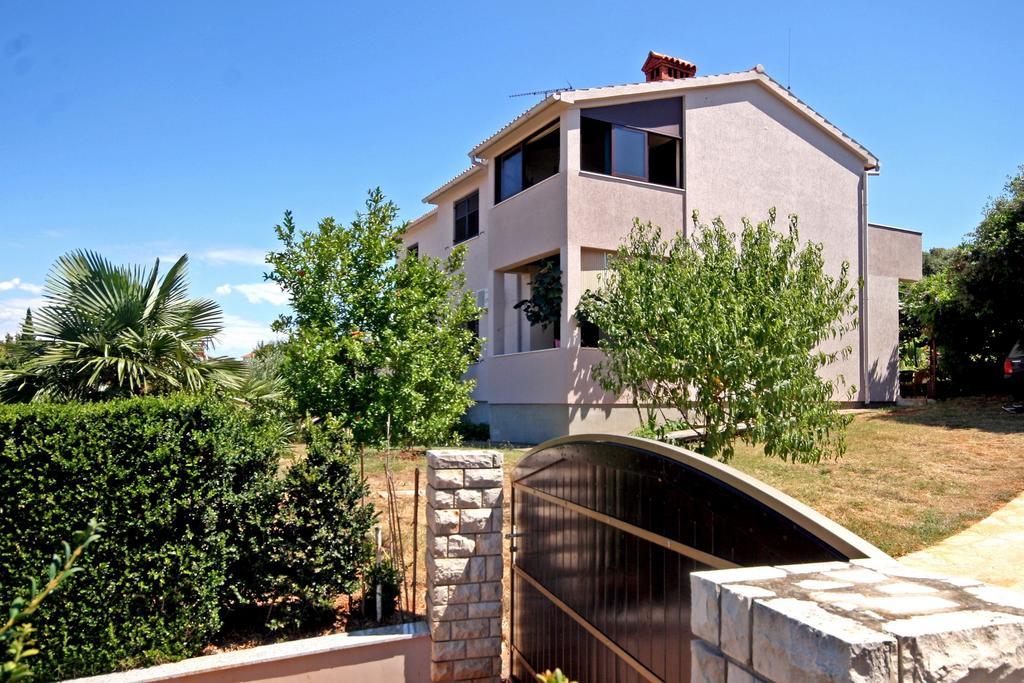 Apartments Duda بولا المظهر الخارجي الصورة